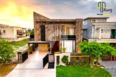 KANAL ULTRA MODERN SUPER STYLISH LUXURY BUNGALOW FOR SALE ON TOP LOCATION KANAL ULTRA MODERN SUPER STYLISH LUXURY BUNGALOW FOR SALE ON TOP LOCATION