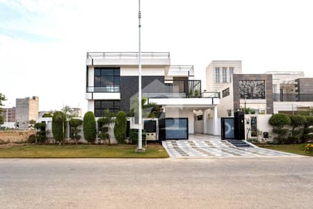 Kanal House For Sale at Lowest Price One Options Available at Prime Location Near Raya Fairways