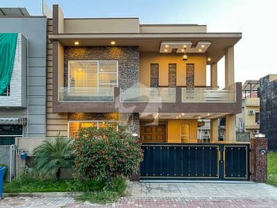 Double Unit Excellent Condition House
