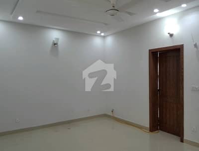 A Palatial Residence For rent In I-8/3 Islamabad