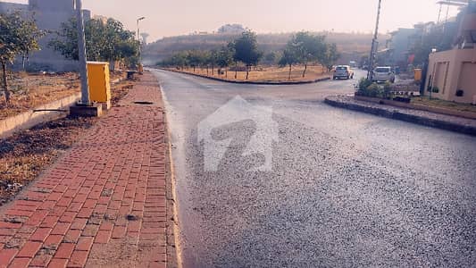 بحریہ انکلیو - سیکٹر ایم بحریہ انکلیو,بحریہ ٹاؤن,اسلام آباد میں 10 مرلہ رہائشی پلاٹ 1.8 کروڑ میں برائے فروخت۔ بحریہ انکلیو - سیکٹر ایم بحریہ انکلیو,بحریہ ٹاؤن,اسلام آباد میں 10 مرلہ رہائشی پلاٹ 1.8 کروڑ میں برائے فروخت۔