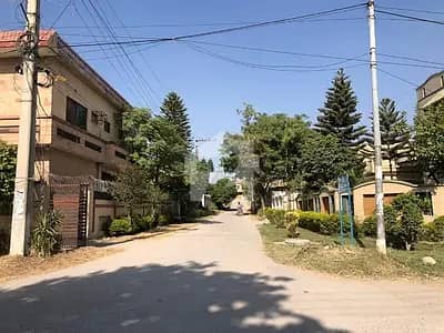 7 Marla Residential Plot Available For Sale