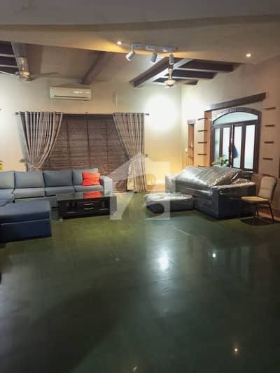 2 Kanal Old House For Sale Main Abid Majeed Road Near CMA Colony