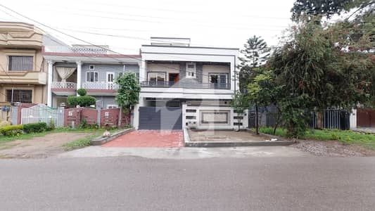 Highly-Desirable House Available In I-9/4 For Sale