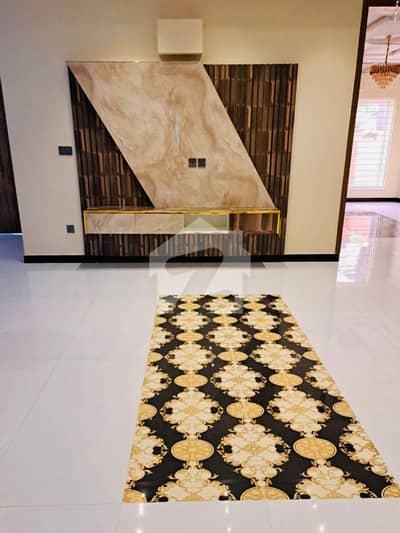 40 x 80 Beautiful Lower Portion For Rent In G 13/3 Islamabad.