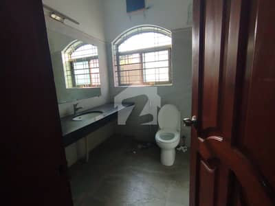 3 KANAL OLD HOUSE FOR SALE IN LAHORE CANTT ABID MAJEED ROAD