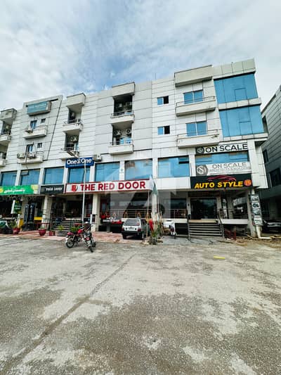 PLAZA FRONT FACE OFFICE FOR SALE