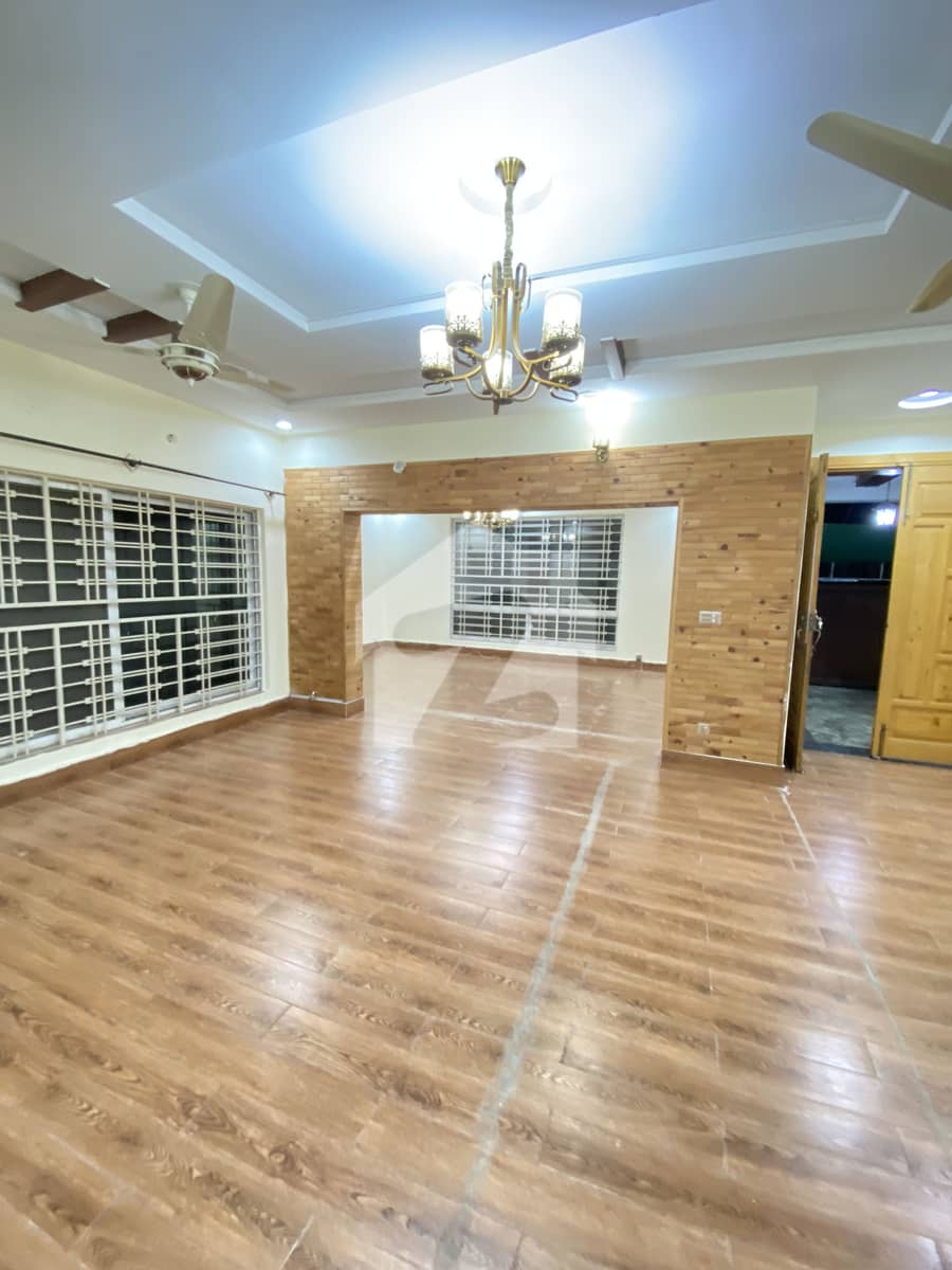 9 9