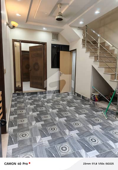 5 Marla Brand New House Is Availble For Sale