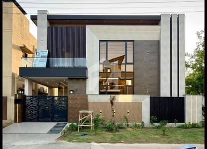 5 Marla Brand New Ultra Modern Designer House For Sale In Dha Rehbar