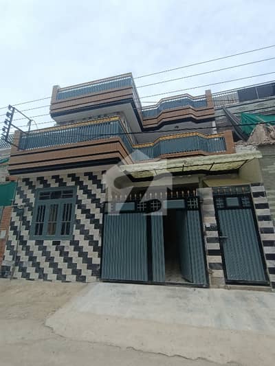 5 Marla Good Condition South Open House For Sale In Hayatabad Phase 1 Sector D4