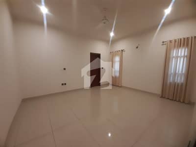 500 Yards Bungalow For Rent 6 Bedrooms In DHA Phase 6