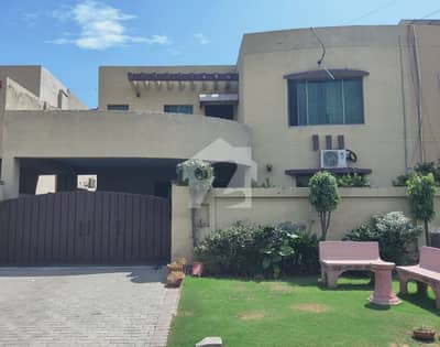 10 Marla House available for sale in Askari 10 Lahore