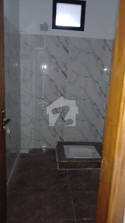 Prime Location Dadabhoy Town Flat Sized 1500 Square Feet Is Available