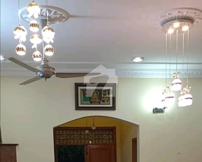 ایم ایم عالم روڈ گلبرگ,لاہور میں 5 کمروں کا 10 مرلہ مکان 6.5 لاکھ میں کرایہ پر دستیاب ہے۔ ایم ایم عالم روڈ گلبرگ,لاہور میں 5 کمروں کا 10 مرلہ مکان 6.5 لاکھ میں کرایہ پر دستیاب ہے۔