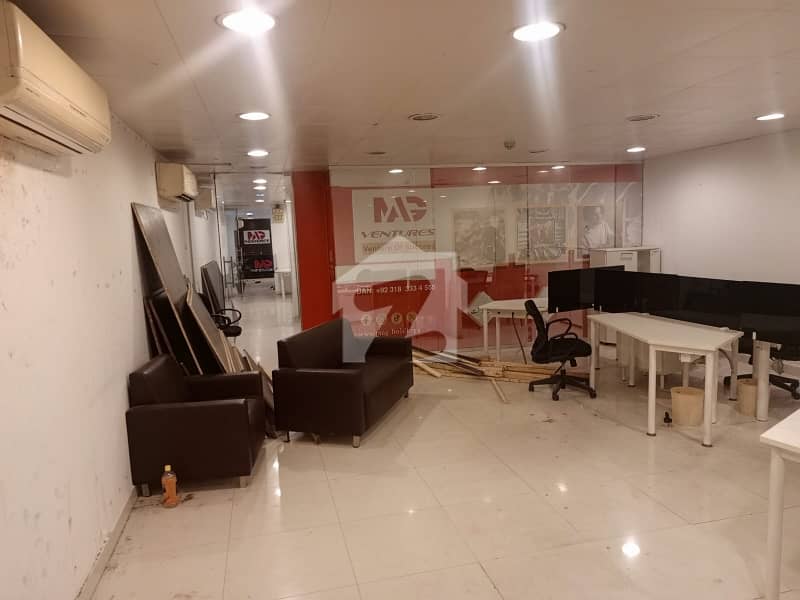 Office Of 3000 Square Feet Available In Gulberg Office Of 3000 Square Feet Available In Gulberg