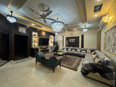 1 KANAL TRIPLE STOREY HOUSE WITH 20 KV SOLAR SYSTEM