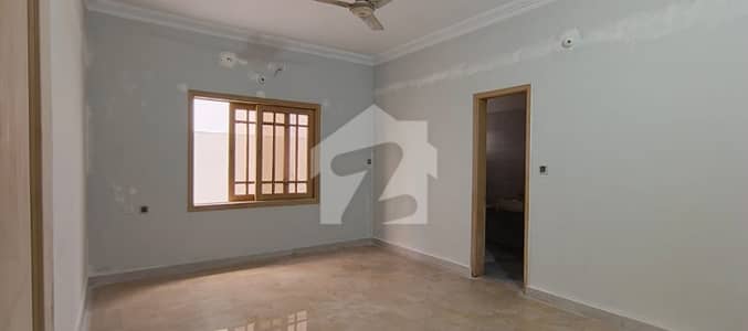 This Is Your Chance To Rent House In Clifton - Block 9
