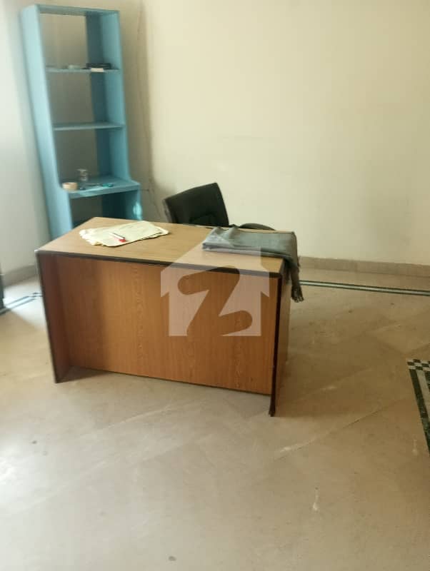 Reserve A Centrally Located House In Gulberg Reserve A Centrally Located House In Gulberg