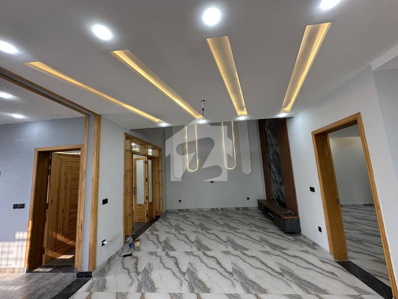 10 Marla House For Sale 10 Marla House For Sale