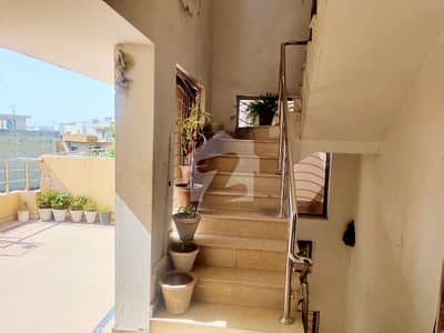 1 Kanal Use House For Sale