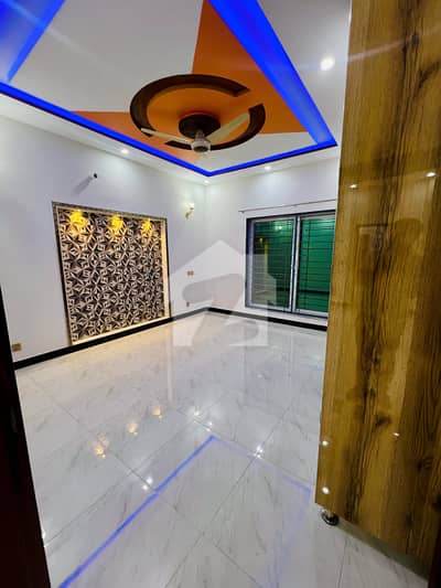 10 Marla Like New Full House For Available For Rent With Confirm Option
