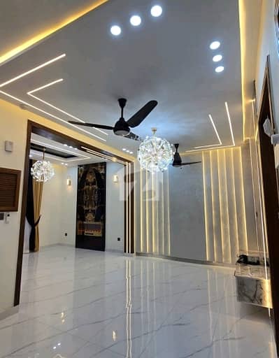 Bahria Town - Sector C 5 Marla House Up For sale