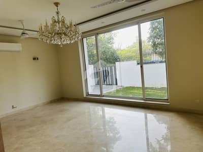 12 Bed Luxurious House For Rent