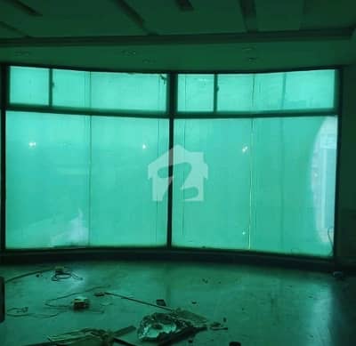 4050 Square Feet Office Situated In Cavalry Ground For rent