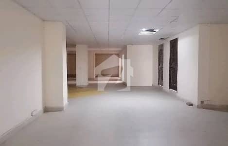 Corner 50 Marla Building Ideally Situated In Gulberg