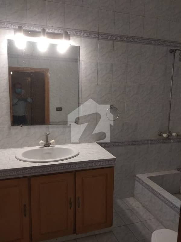 9 9