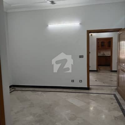 30x60 Triple Storey House Available For Rent