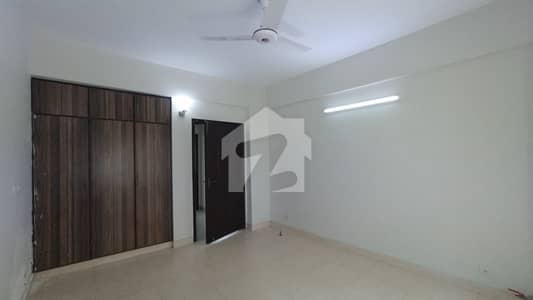 3 Bed Flat With Basement Parking For Sale In Askari 11 Lahore