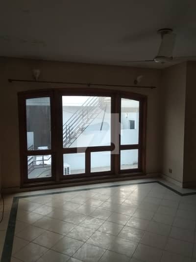 Garden Town 2 Kanal 4 Marla Corner House Prime Location