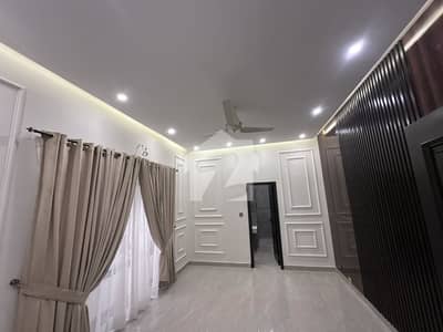 Brand New House Size 1 Kanal Sun Face