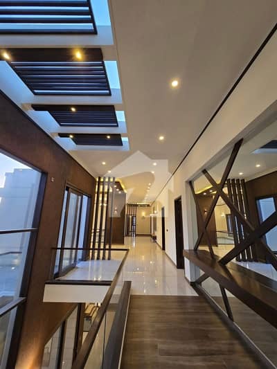 Brand new 1000 yards House 6 bed DD with basement + pool for sale defence dha karachi
