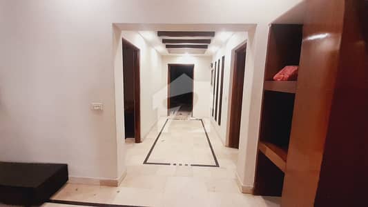 ڈی ایچ اے فیز 4 ڈی ایچ اے ڈیفینس,لاہور میں 5 کمروں کا 1 کنال مکان 7.25 کروڑ میں برائے فروخت۔ ڈی ایچ اے فیز 4 ڈی ایچ اے ڈیفینس,لاہور میں 5 کمروں کا 1 کنال مکان 7.25 کروڑ میں برائے فروخت۔