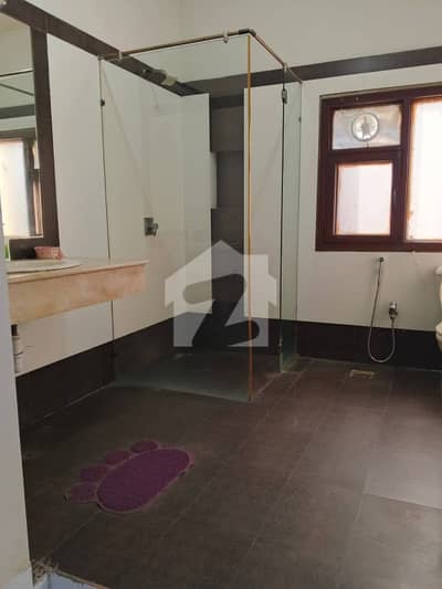 BUNGALOW FOR SALE MOST PRIME LOCATION