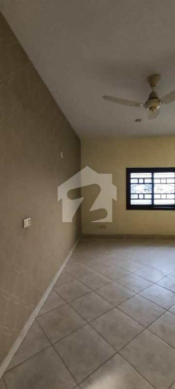Defence 500 Vii West Open Bungalow For Sale