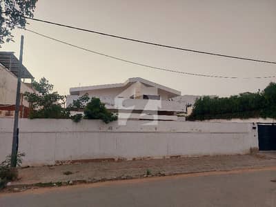 1000 Yards Demolish House For Sale DHA Defence Phase 5 Karachi
