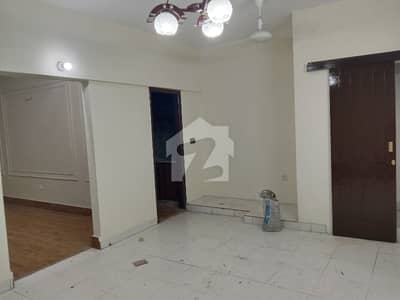 توحید کمرشل ایریا ڈی ایچ اے فیز 5,ڈی ایچ اے ڈیفینس,کراچی میں 2 کمروں کا 4 مرلہ فلیٹ 65.0 ہزار میں کرایہ پر دستیاب ہے۔ توحید کمرشل ایریا ڈی ایچ اے فیز 5,ڈی ایچ اے ڈیفینس,کراچی میں 2 کمروں کا 4 مرلہ فلیٹ 65.0 ہزار میں کرایہ پر دستیاب ہے۔