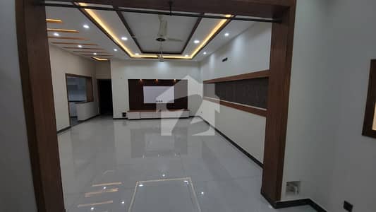 Beautiful 10 Marla Upper Portion Is Available For Rent