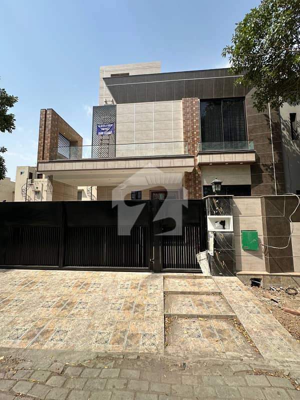 10 Marla Residential House For Sale In Talha Block Nearby Commercial ...