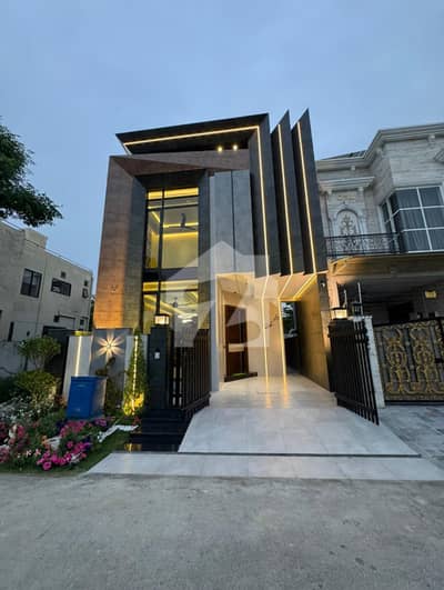 Brand New 5 Marla House For Sale Modern Elegance & Premium Finishes!