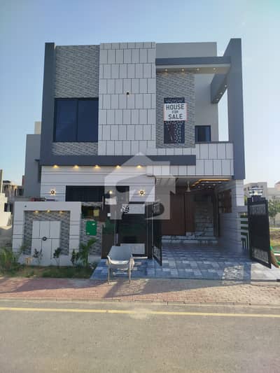 5 Marla Residential House For Sale In Jinnah Block, Nearby Commercial Market, School, Mosuqe And Health Care Canter
