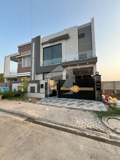 10 Marla Residential House For Sale In Irris Block, Nearby Commercial Market, Mosuqe and Health Care Canter 10 Marla Residential House For Sale In Irris Block, Nearby Commercial Market, Mosuqe and Health Care Canter