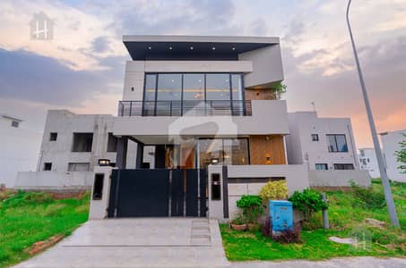 5 Marla Brand New Top Quality Ultra Modern Villa For Sale In DHA 9 Town