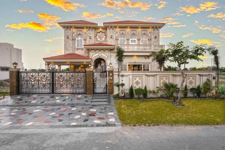1 Kanal Top Quality Build Luxurious Beautiful Spanish Design Villa For Sale In DHA Lahore 1 Kanal Top Quality Build Luxurious Beautiful Spanish Design Villa For Sale In DHA Lahore
