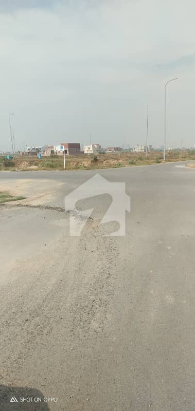 ڈی ایچ اے ڈیفنس فیز 9 ڈی ایچ اے ڈیفینس,اسلام آباد میں 1 کنال رہائشی پلاٹ 55.0 لاکھ میں برائے فروخت۔