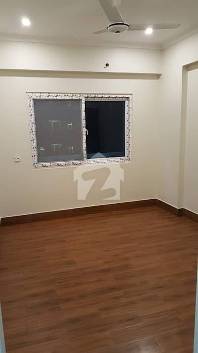 Apartment For Rent In Bukhari Commercial